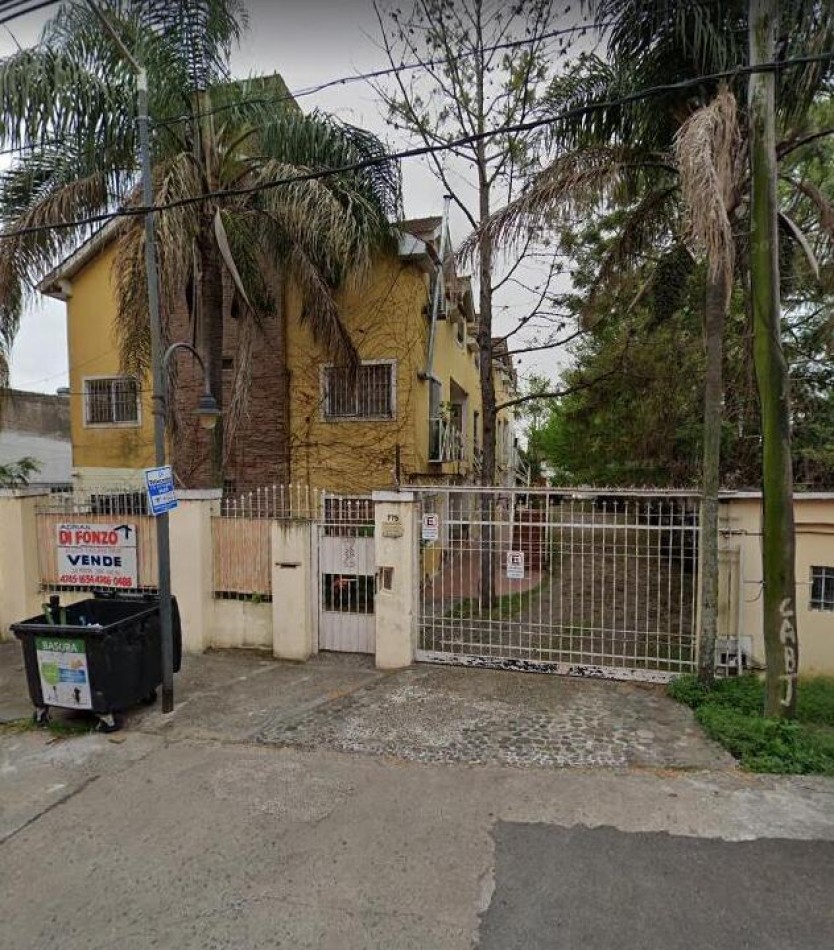 DEPTO DE 3AMBIENTES TIPO DUPLEX EN COMPLEJO.