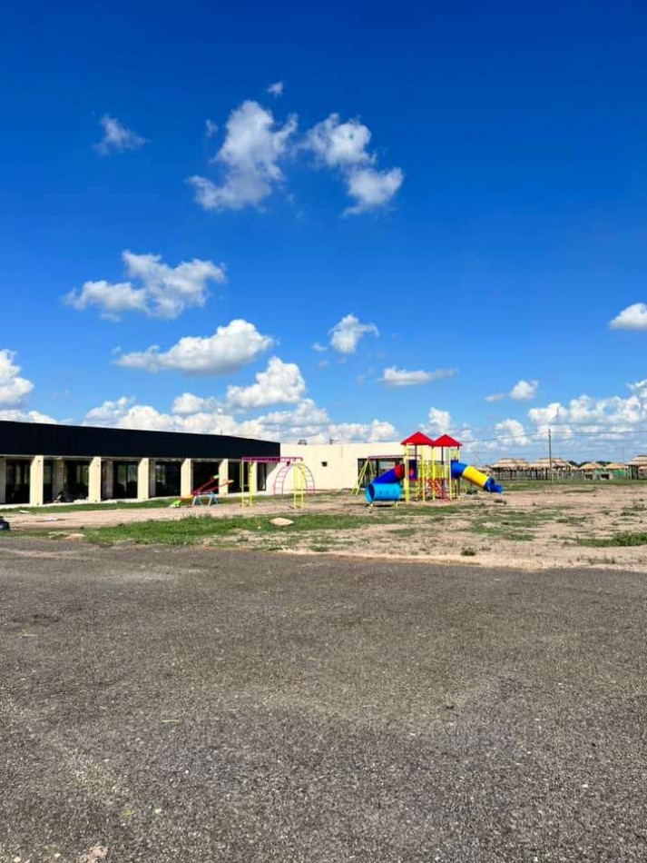 LOTE EN ESQUINA EN LA RESERVA DEL OESTE. 